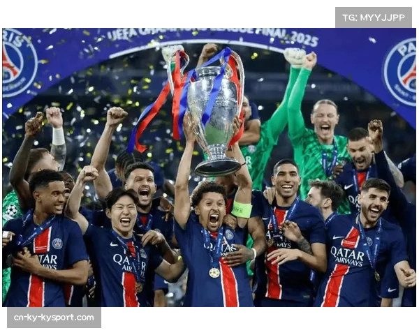 切尔西发布下赛季主场球衣设计,致敬2012年欧冠夺冠阵容